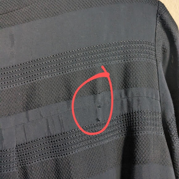 Becken Navy Blue Embroidered Shirred Cuff Button Front Poplin Blouse Sz 6 - Picture 12 of 12